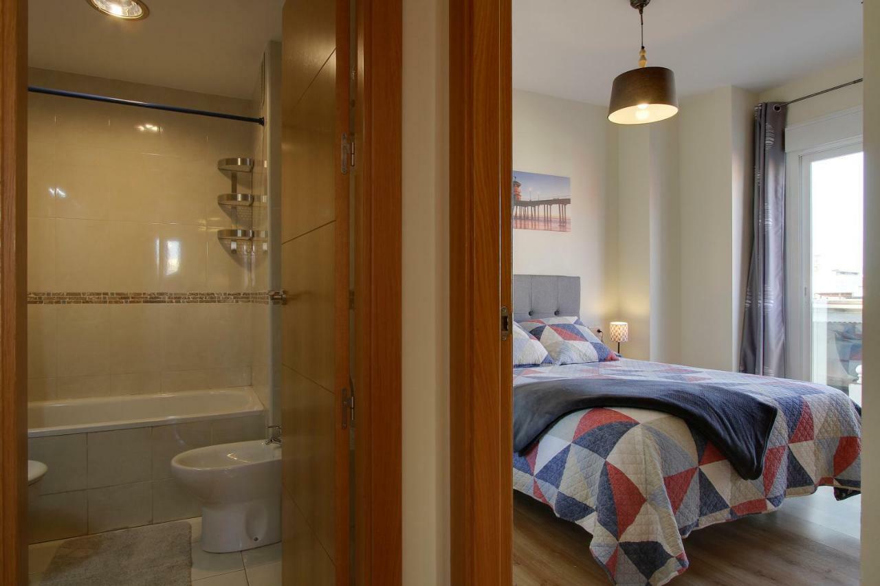 Barcelo 30, Terrace, Center, Garage On Request, Quite Neighborhood, Ba Apartment Malaga Ngoại thất bức ảnh